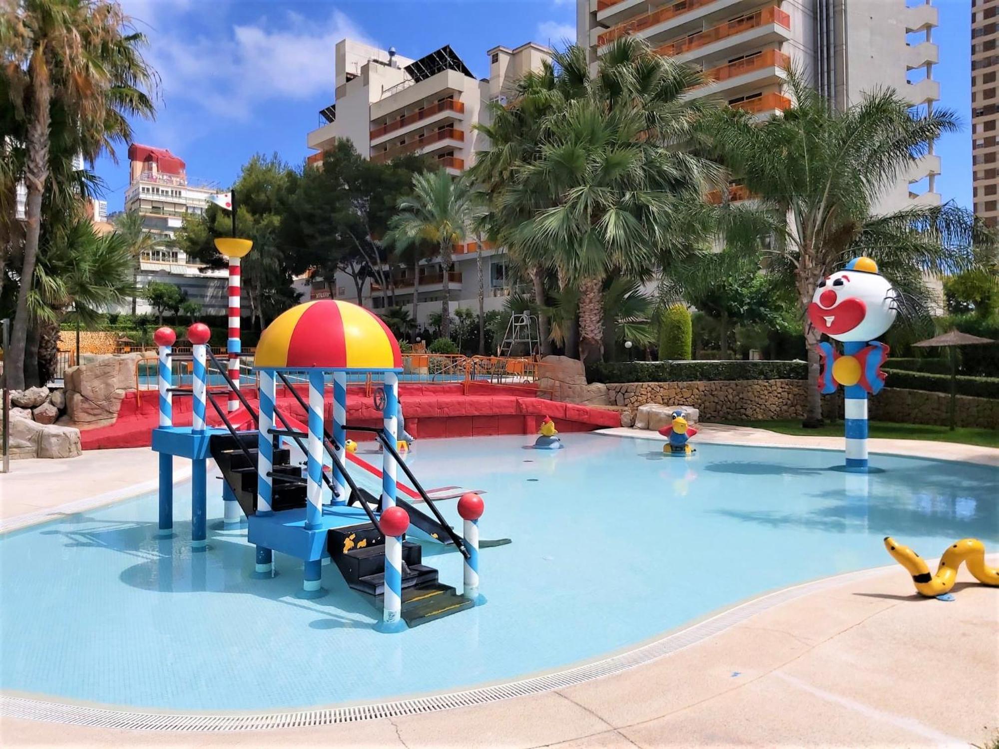 Gemelos 22-3-4 * Benidorm