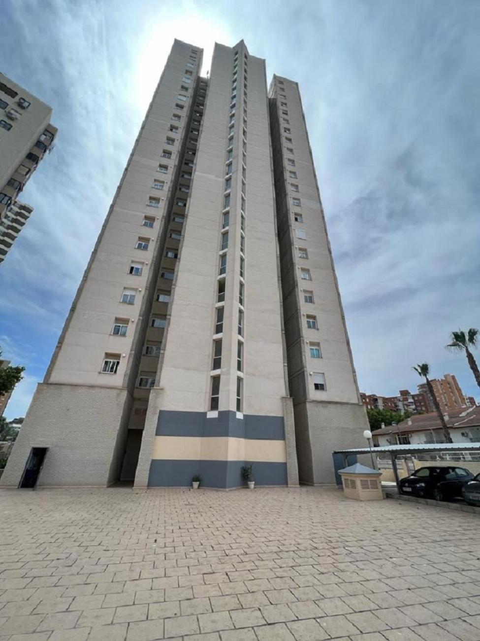Gemelos 22-3-4 * Benidorm